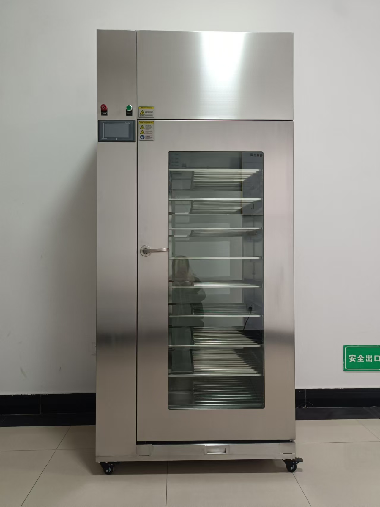 醫(yī)用干燥柜使用的注意事項